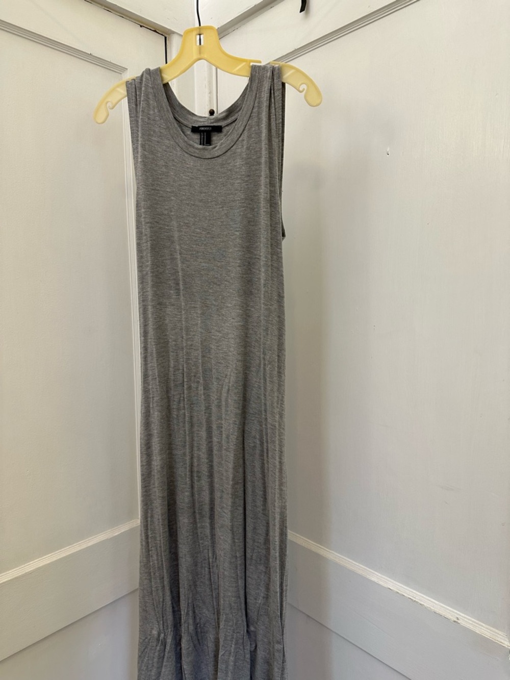 Forever 21 Grey Knit Maxi Dress w/Back Cutout